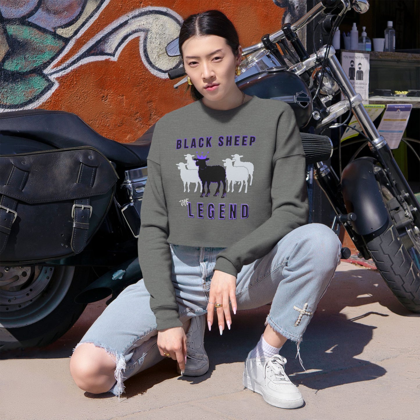 Edgy Streetwear Black Sheep Women's Cropped Sweatshirt, The Legend