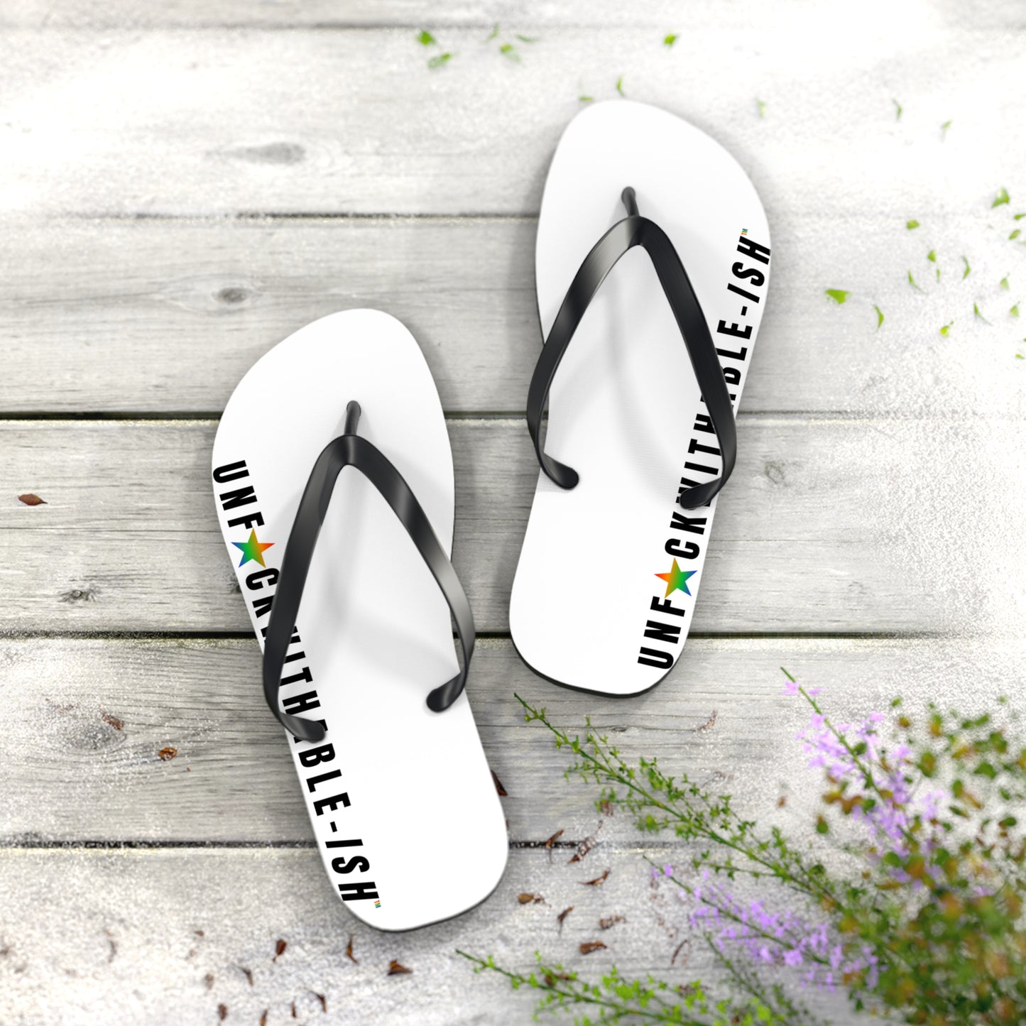 UNF★CKWITHABLE-ISH™ Flip Flops Black/Green Gradient Star